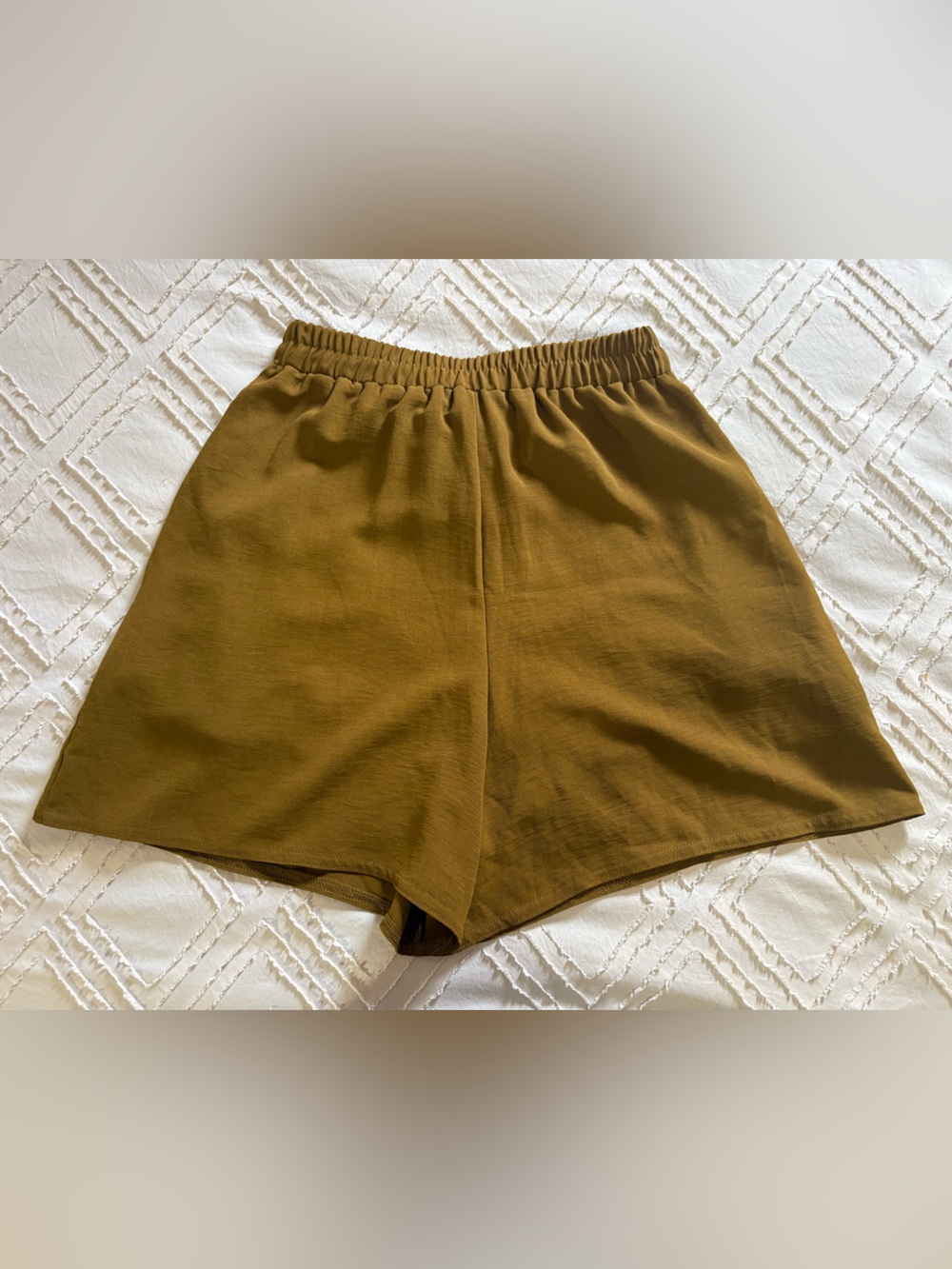 Tie-Waist Olive Green High-Waisted Shorts - Picture 2 of 3
